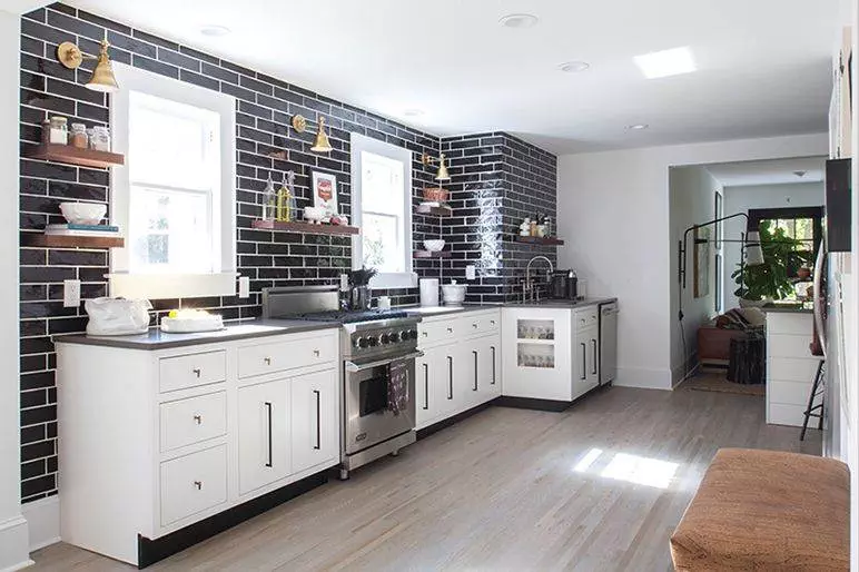 Kitchen Backsplash No Upper Cabinets