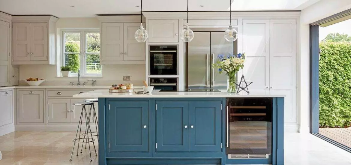 Should Kitchen Islands Be Darker Than Cabinets