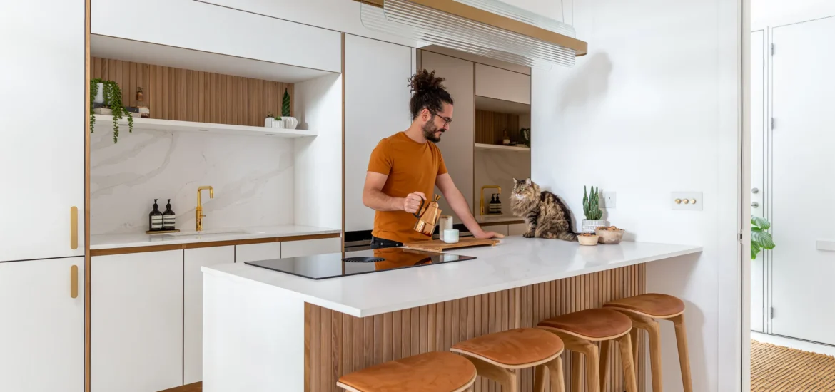 Discover the Joys of a Kitchen with Breakfast Bar