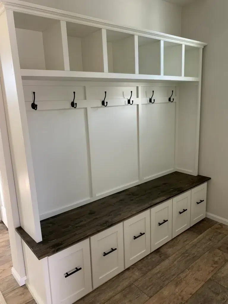 Wooden Bench for Mudroom 5